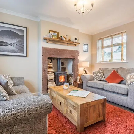 3 Bed In Gosforth Sz064 *